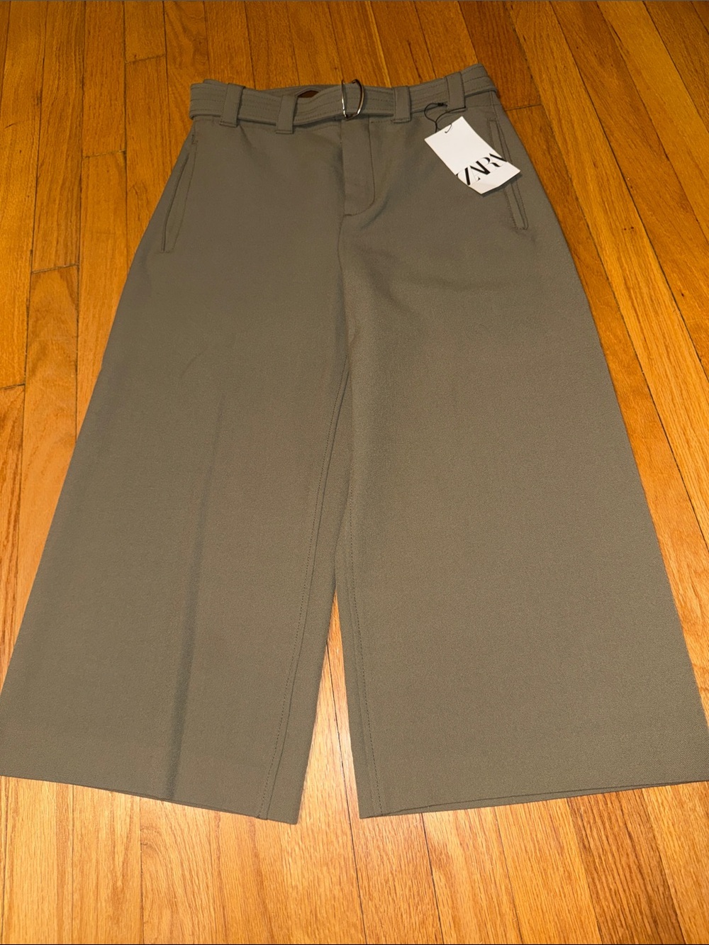 Zara Olive Green Wide-Leg Belted Cropped Chinos NWT